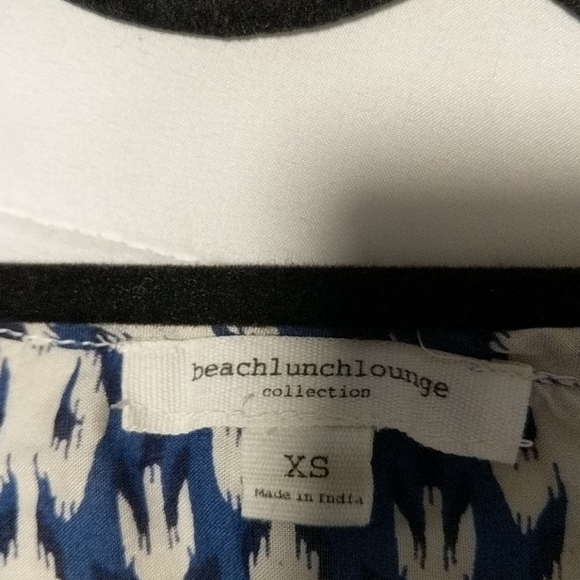 Summer top - Picture 2 of 2